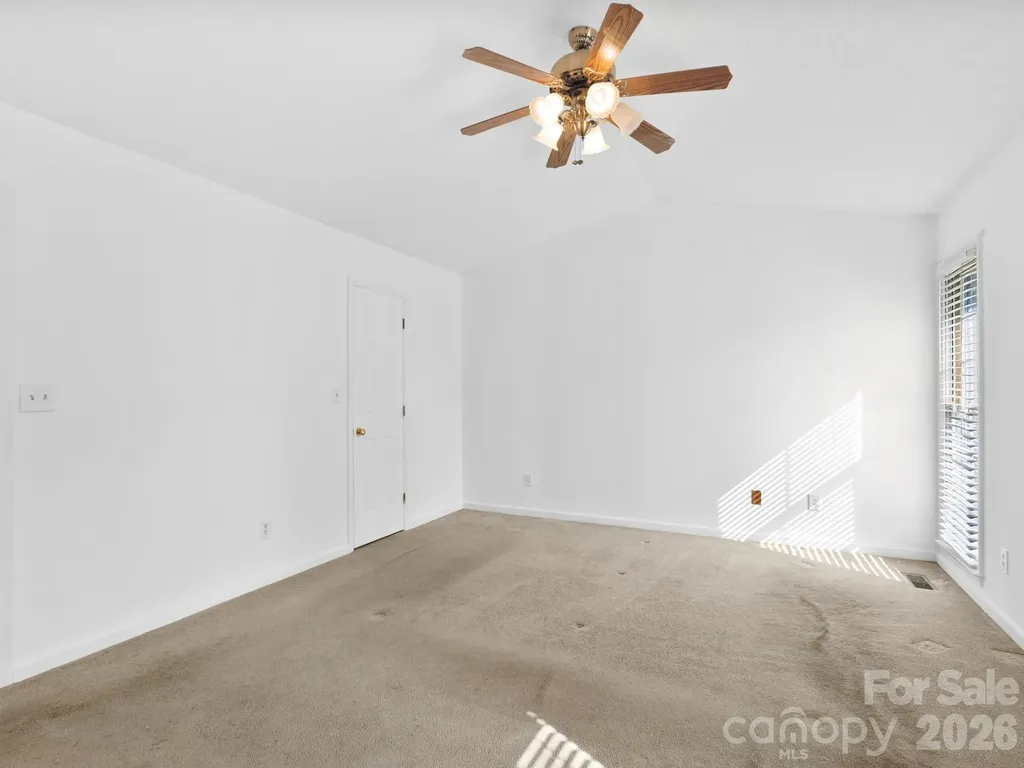 1 Strathmore Drive Arden NC 28704