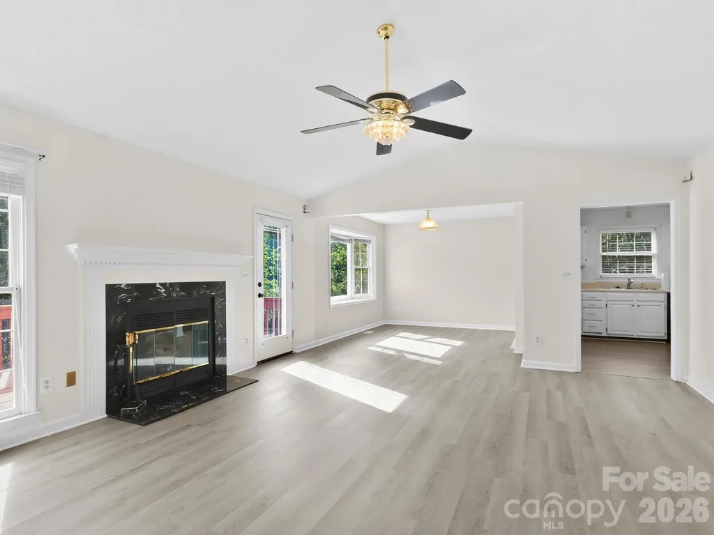 1 Strathmore Drive Arden NC 28704