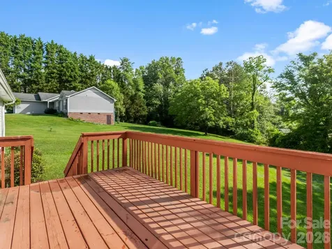 1 Strathmore Drive Arden NC 28704