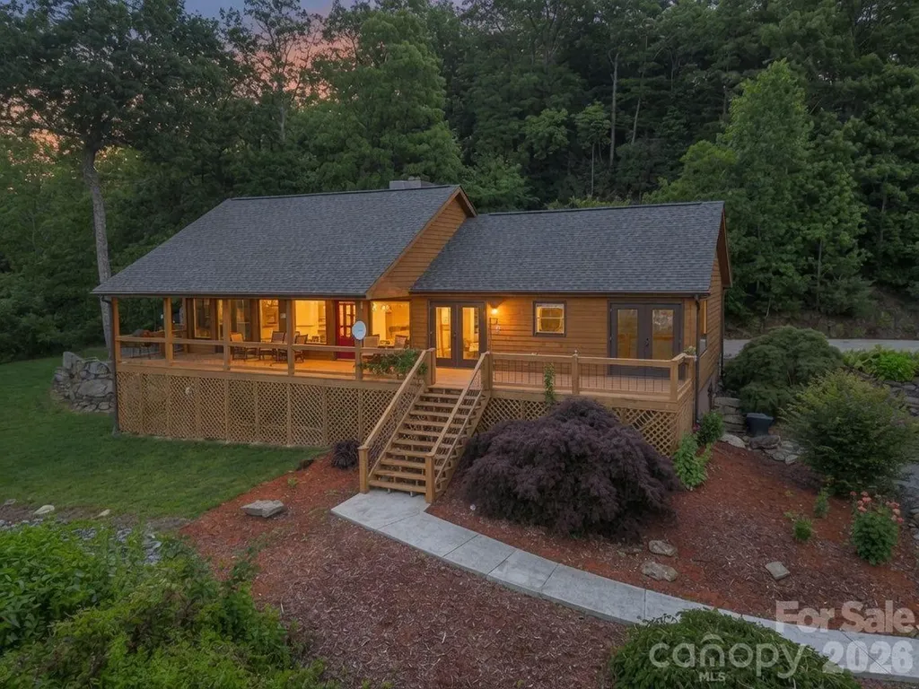 1025 Jeter Mountain Road Penrose NC 28766