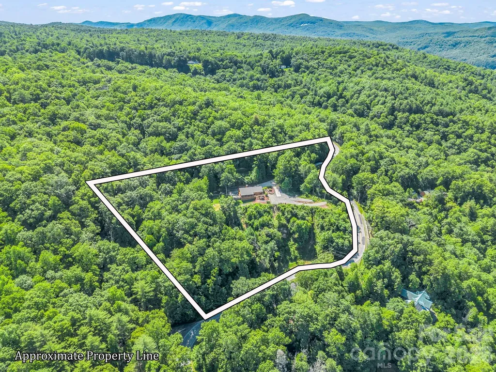 1025 Jeter Mountain Road Penrose NC 28766