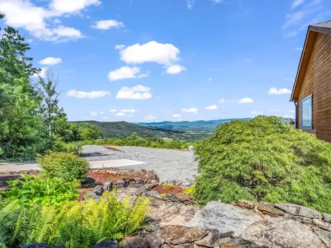 1025 Jeter Mountain Road Penrose NC 28766