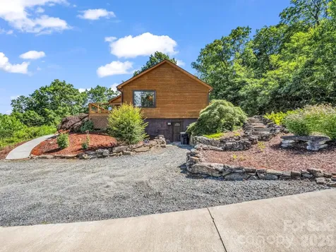 1025 Jeter Mountain Road Penrose NC 28766