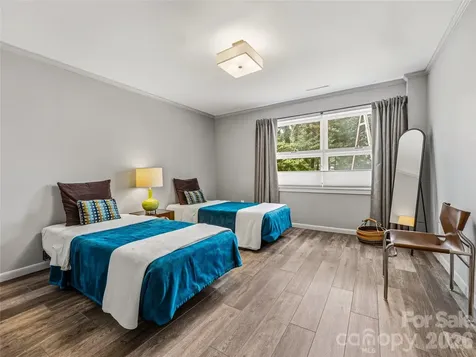4 Kent Place Asheville NC 28804