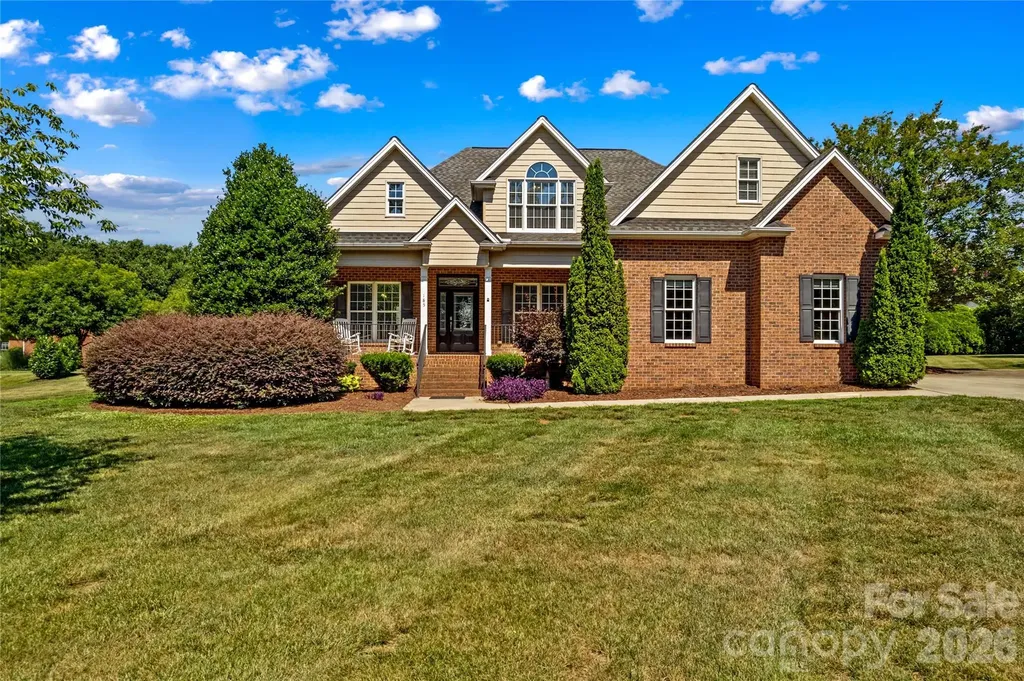 185 Upper Oak Drive Statesville NC 28625