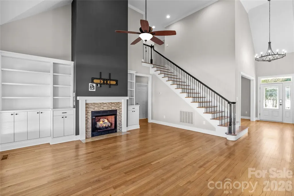 185 Upper Oak Drive Statesville NC 28625