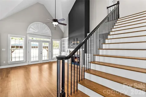 185 Upper Oak Drive Statesville NC 28625