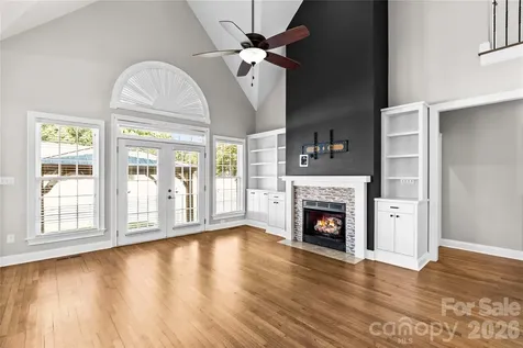 185 Upper Oak Drive Statesville NC 28625