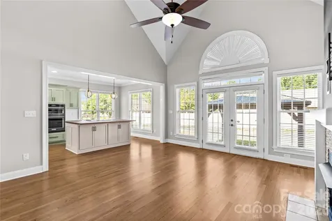 185 Upper Oak Drive Statesville NC 28625