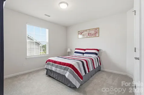 1848 Scarbrough Circle SW Concord NC 28025