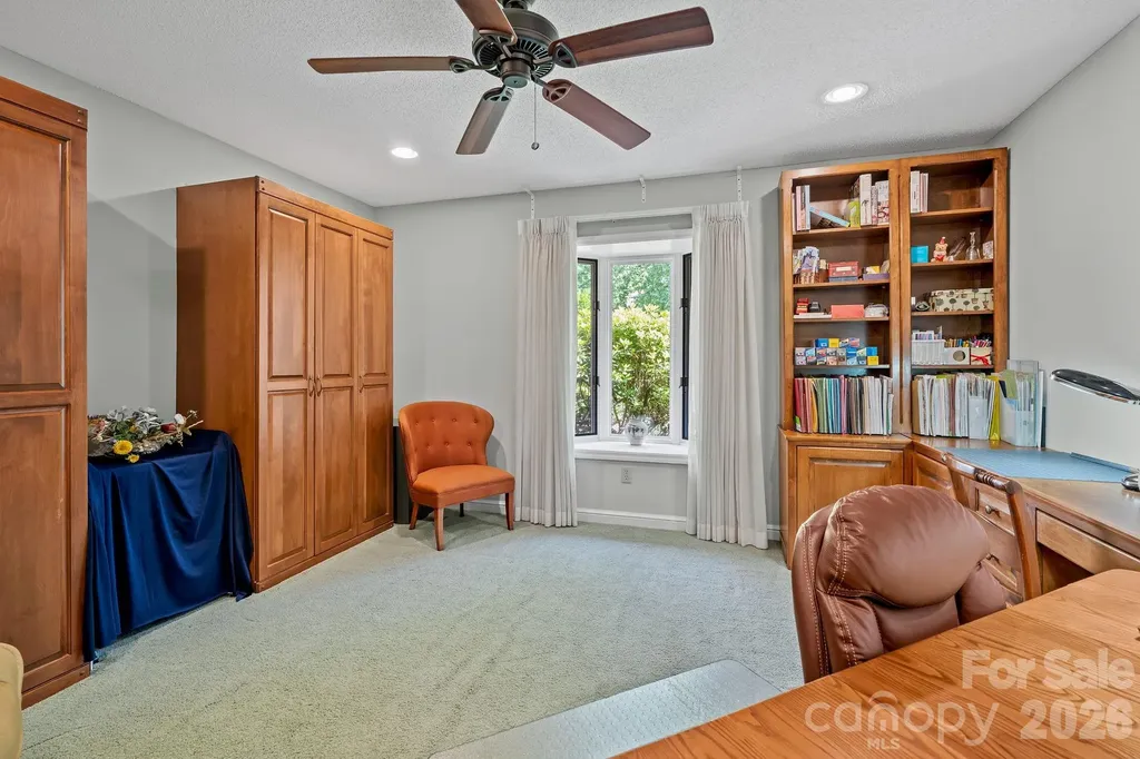 52 Clubside Drive Asheville NC 28804