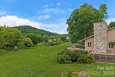 52 Clubside Drive Asheville NC 28804