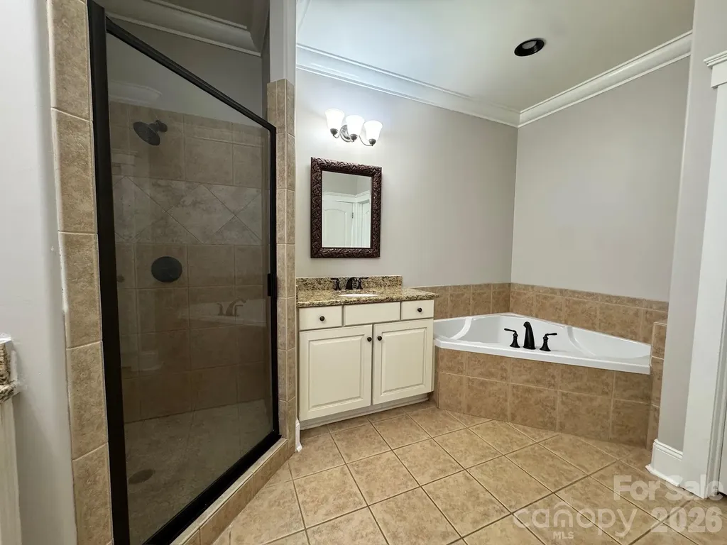 1005 Stuarts Landing Drive Cramerton NC 28032