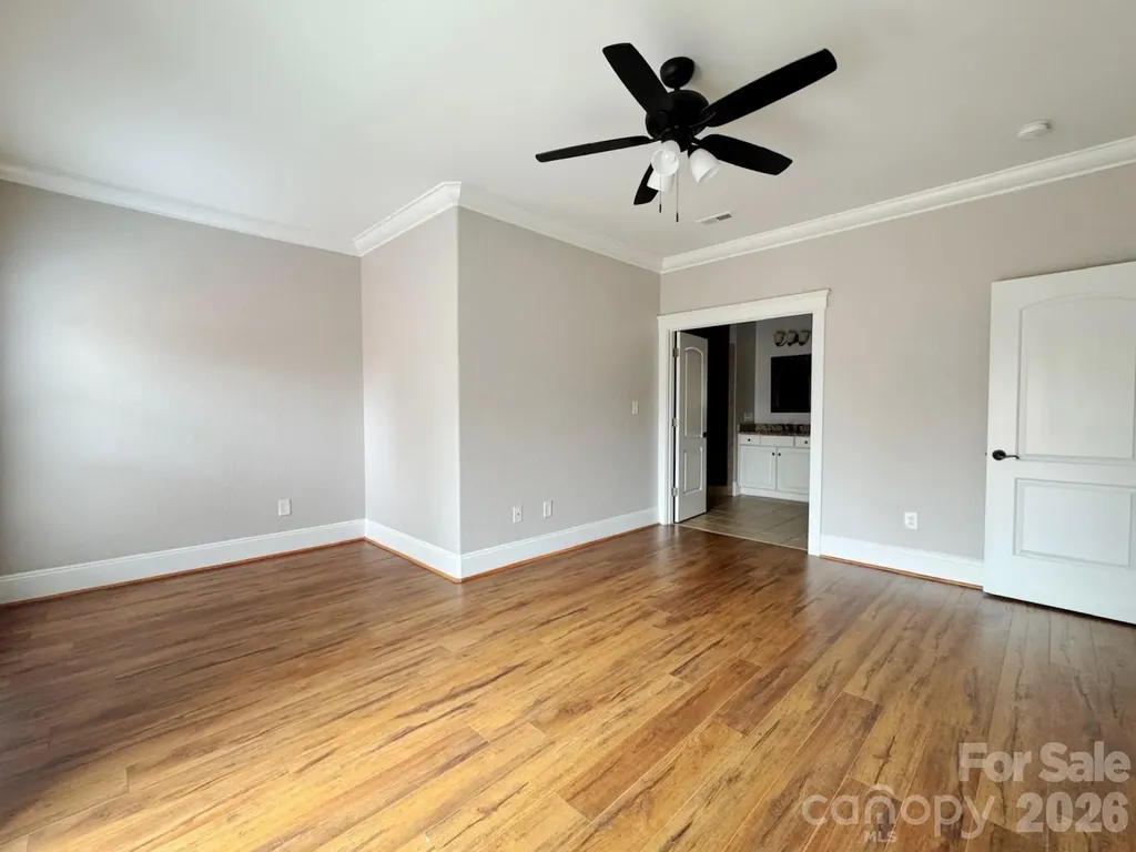 1005 Stuarts Landing Drive Cramerton NC 28032