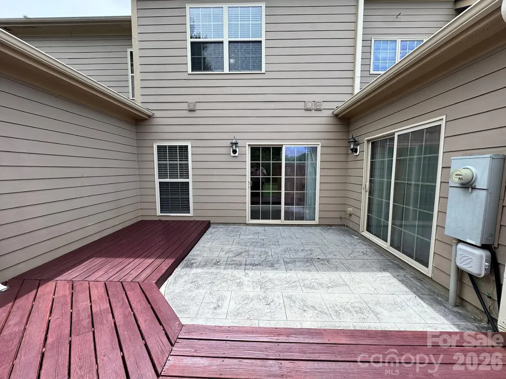 1005 Stuarts Landing Drive Cramerton NC 28032