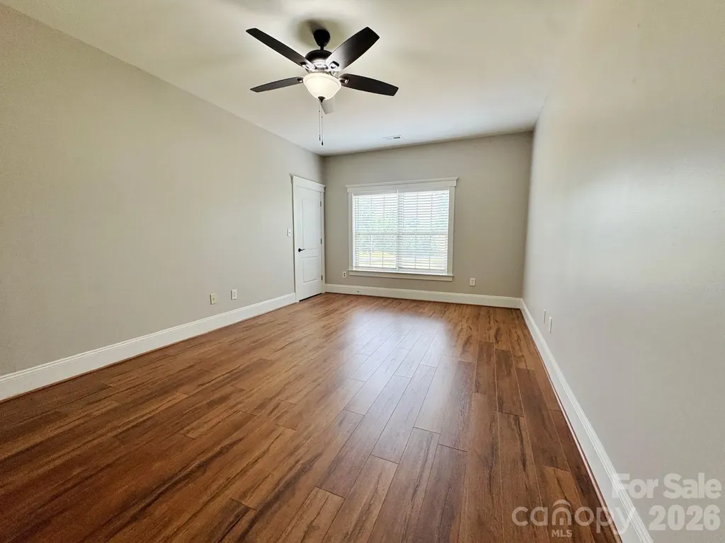1005 Stuarts Landing Drive Cramerton NC 28032