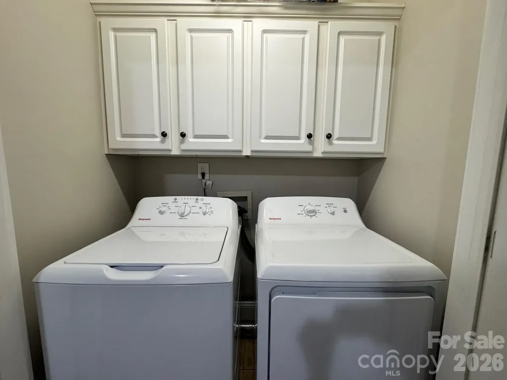 1005 Stuarts Landing Drive Cramerton NC 28032