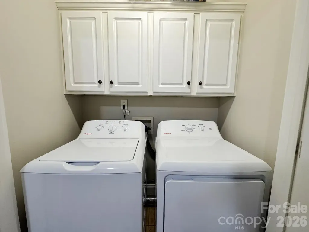 1005 Stuarts Landing Drive Cramerton NC 28032