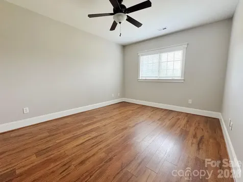 1005 Stuarts Landing Drive Cramerton NC 28032