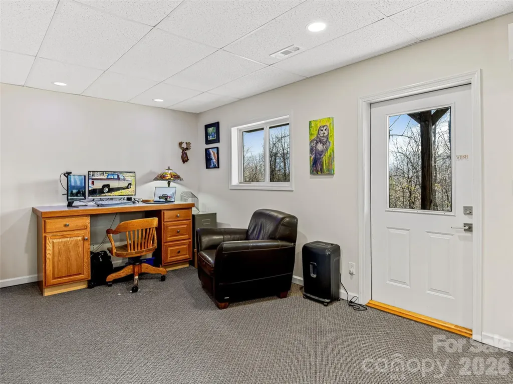 150 Hobby Horse Lane Hendersonville NC 28792