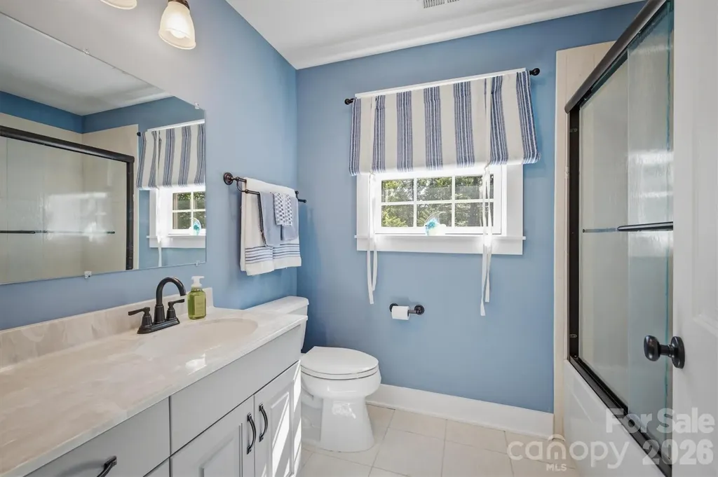 2064 Old Nc 18 Morganton NC 28655