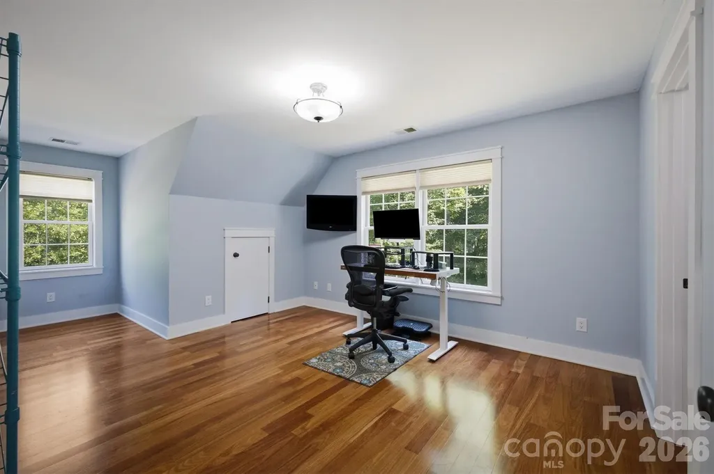 2064 Old Nc 18 Morganton NC 28655