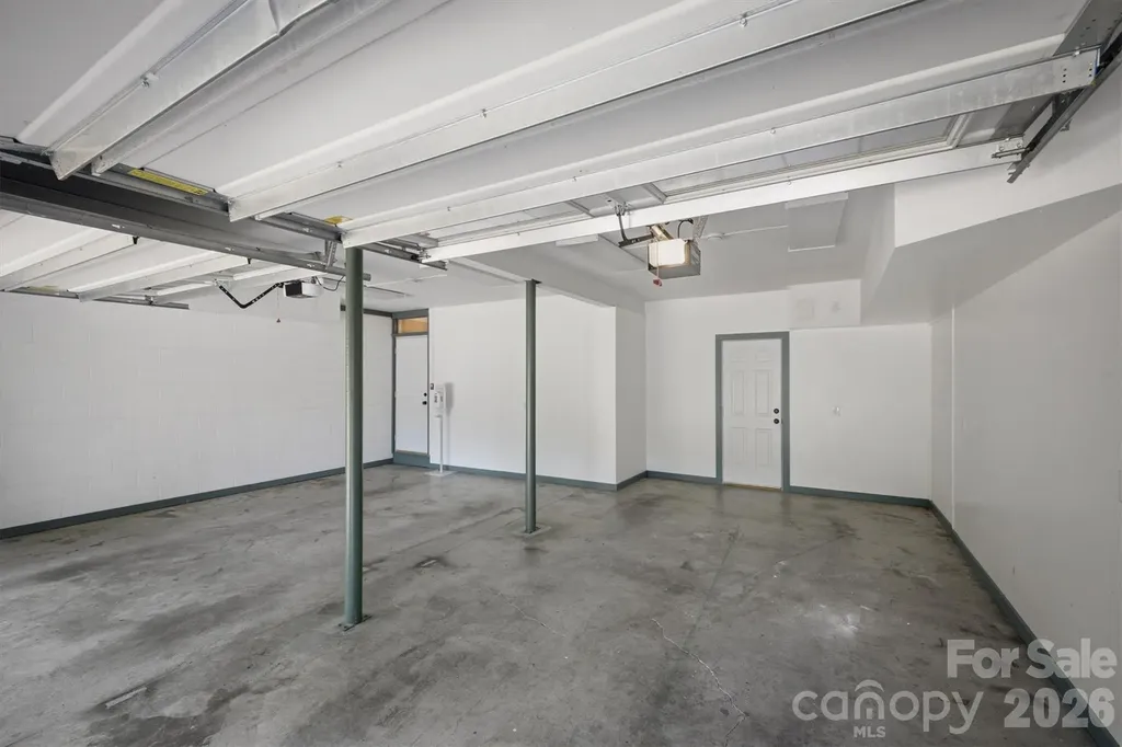 2064 Old Nc 18 Morganton NC 28655
