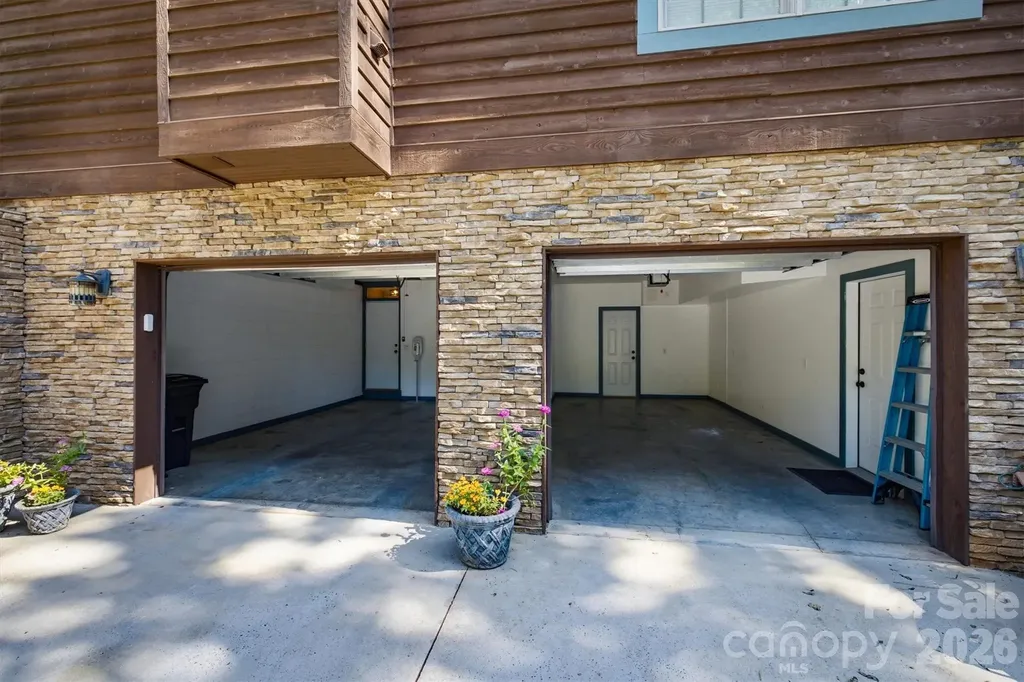2064 Old Nc 18 Morganton NC 28655
