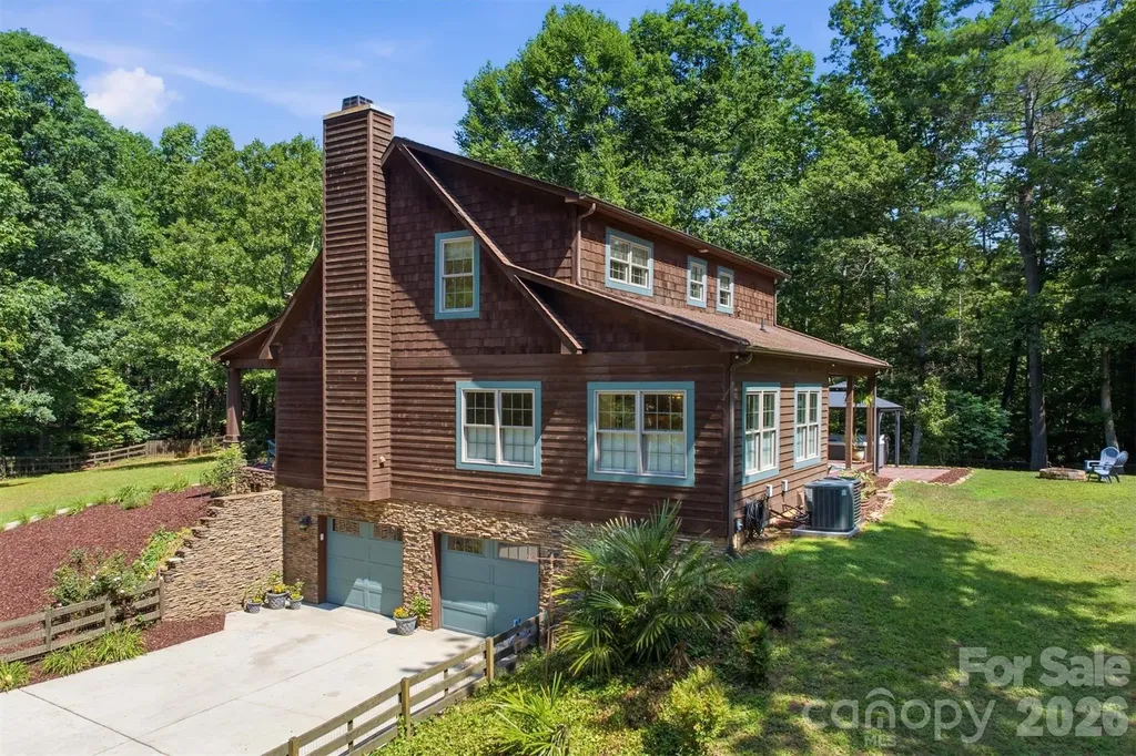 2064 Old Nc 18 Morganton NC 28655