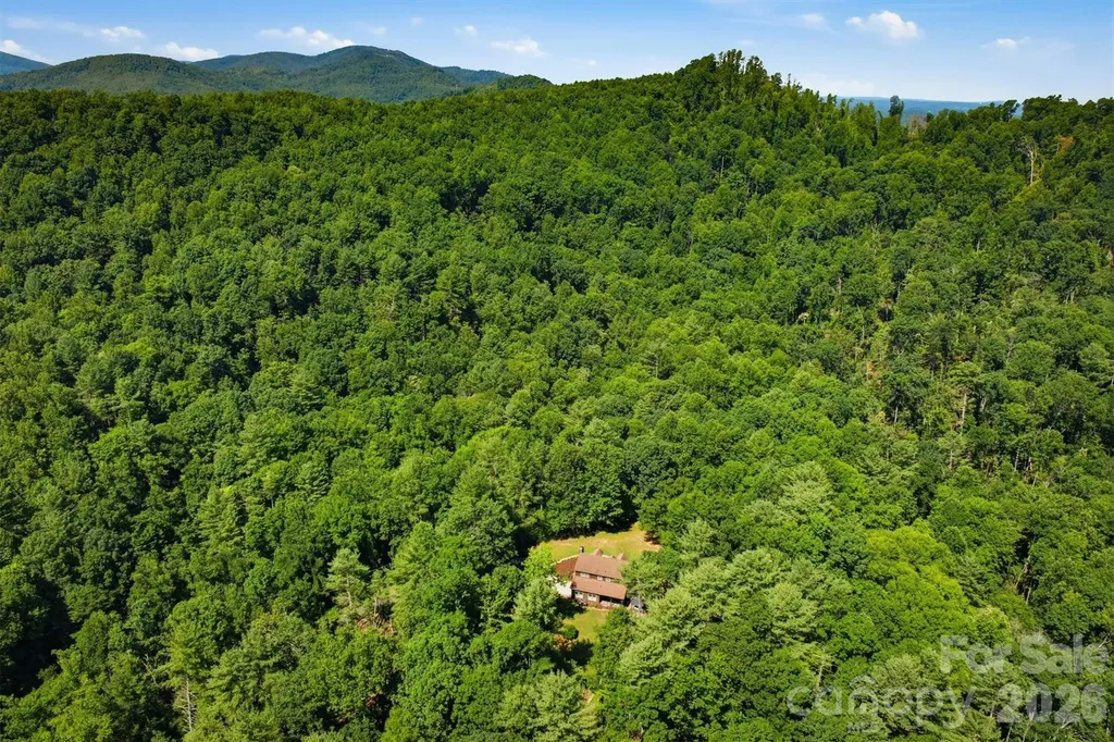 2064 Old Nc 18 Morganton NC 28655
