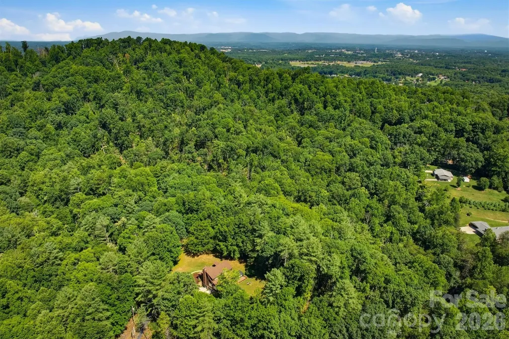 2064 Old Nc 18 Morganton NC 28655
