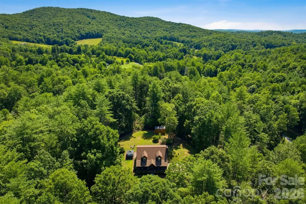 2064 Old Nc 18 Morganton NC 28655