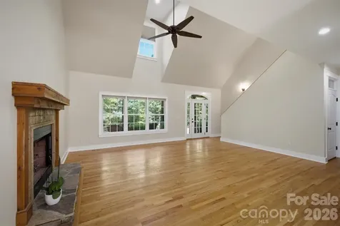 2064 Old Nc 18 Morganton NC 28655