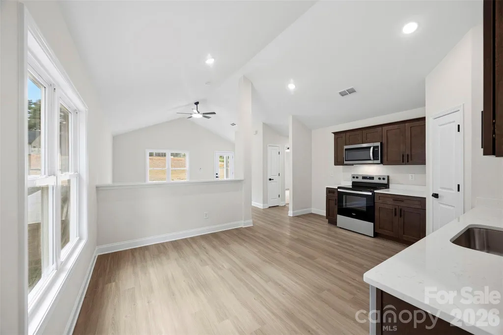 204 Knollwood Circle Albemarle NC 28001