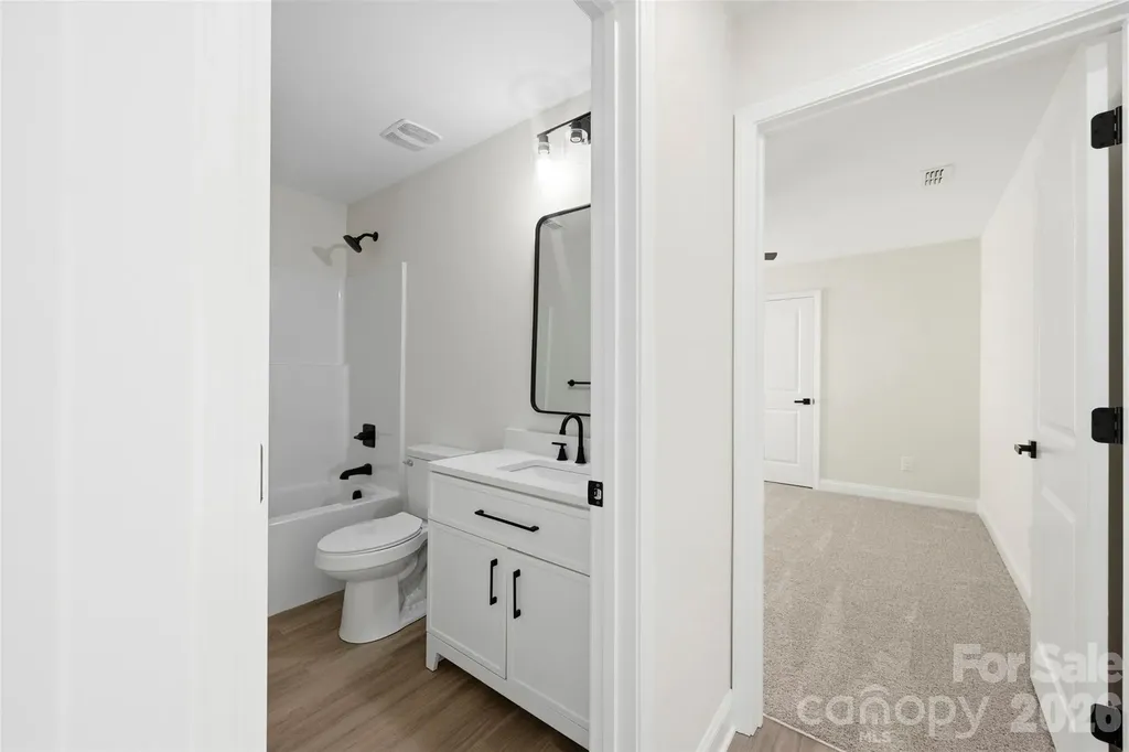 204 Knollwood Circle Albemarle NC 28001