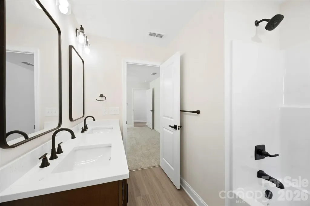 204 Knollwood Circle Albemarle NC 28001