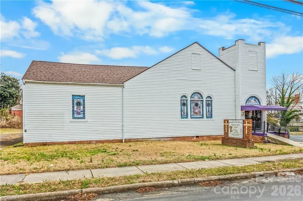 2341 N Patterson Avenue Winston Salem NC 27105