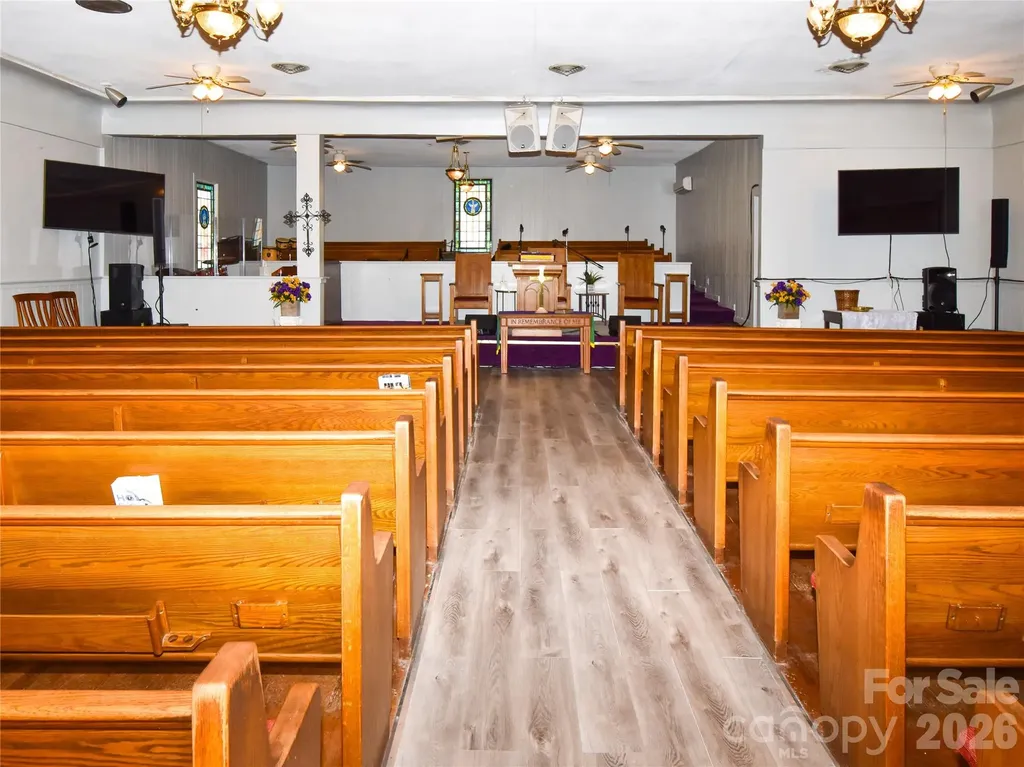 2341 N Patterson Avenue Winston Salem NC 27105