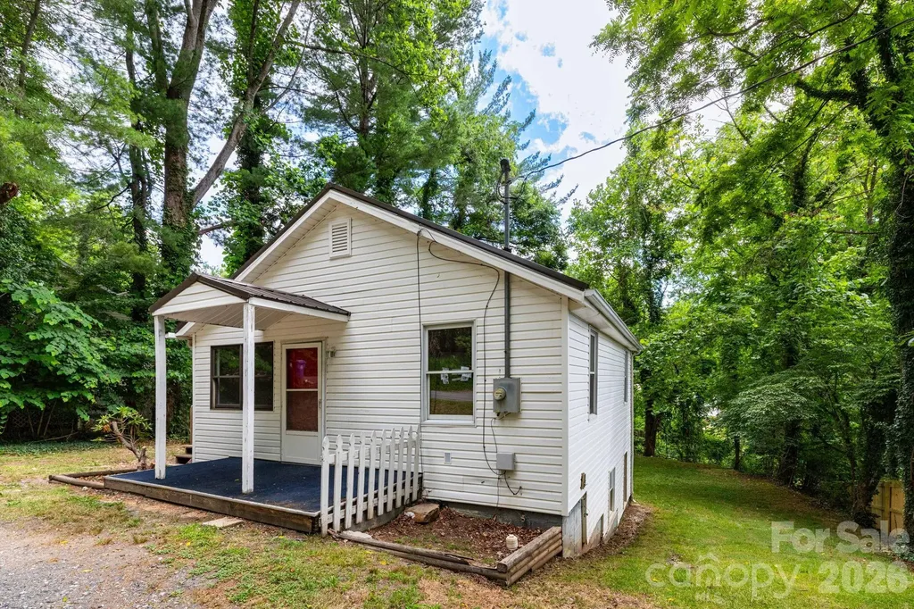 129 Shelburne Road Asheville NC 28806