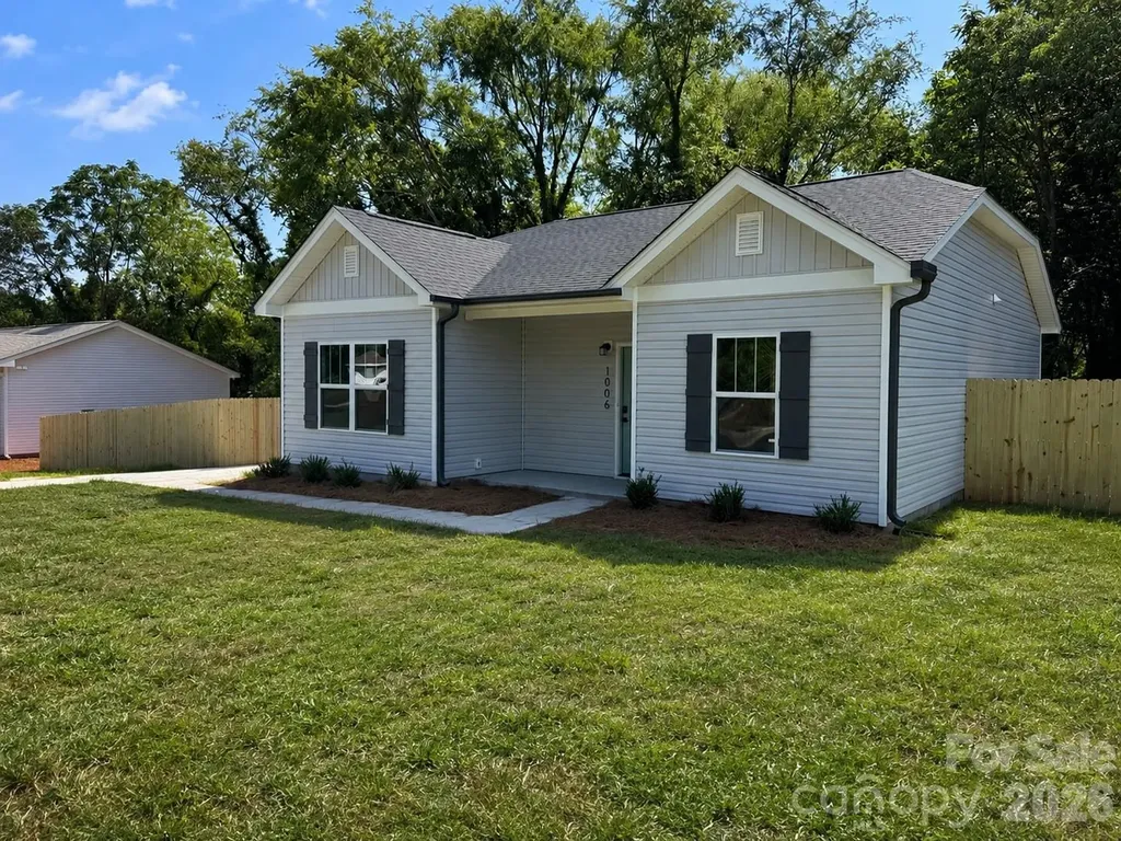 1006 John Street Monroe NC 28110