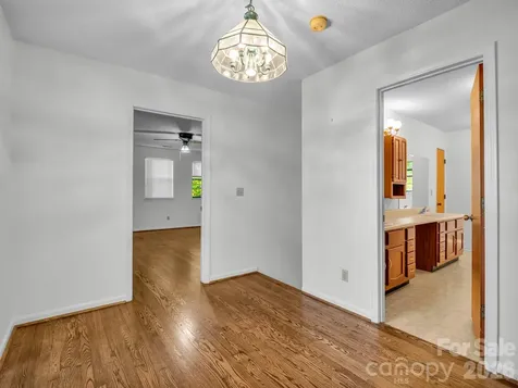 122 Birchwood Drive Hendersonville NC 28739