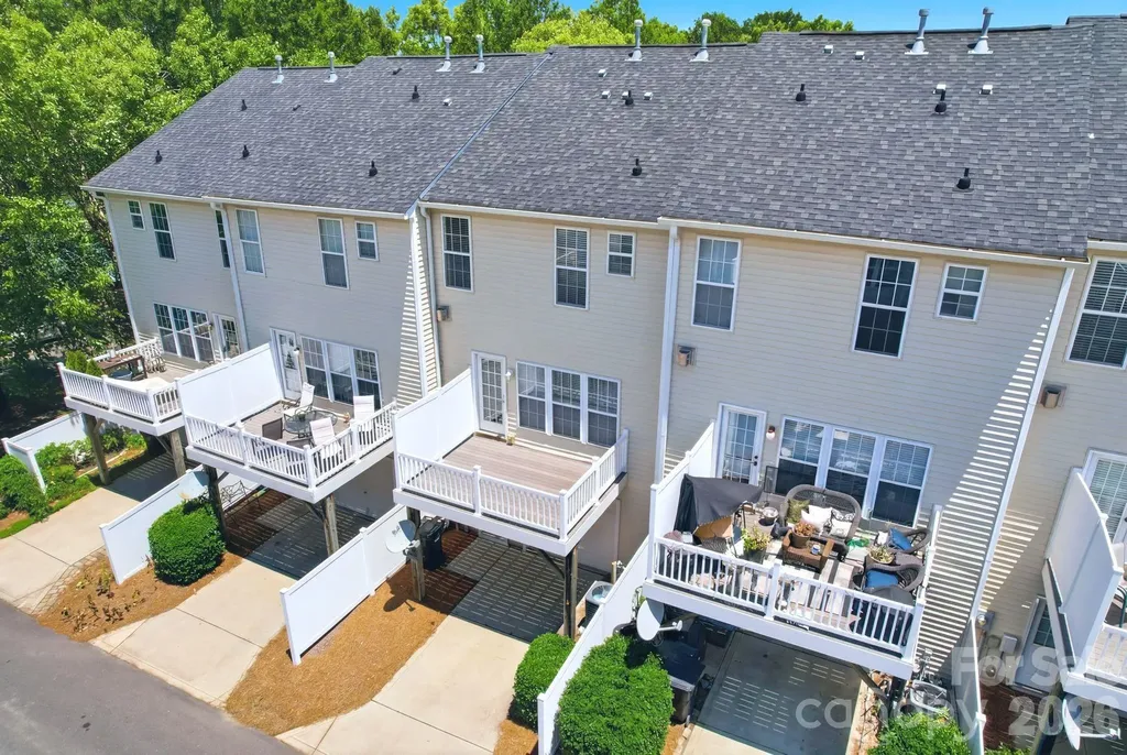 11712 Fiddlers Roof Lane Charlotte NC 28277