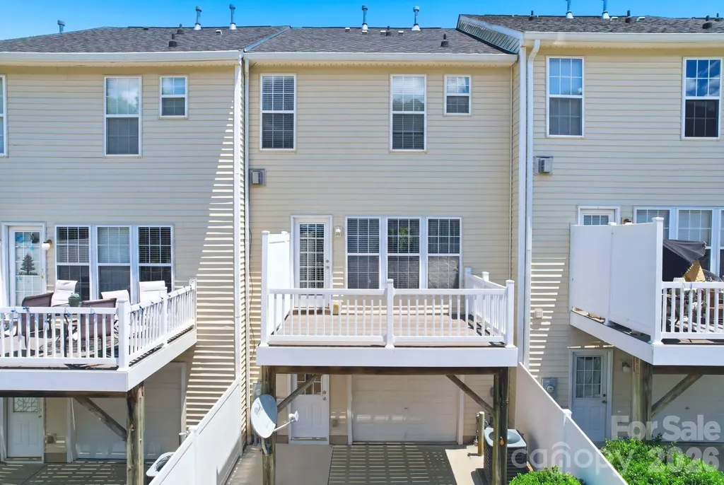 11712 Fiddlers Roof Lane Charlotte NC 28277