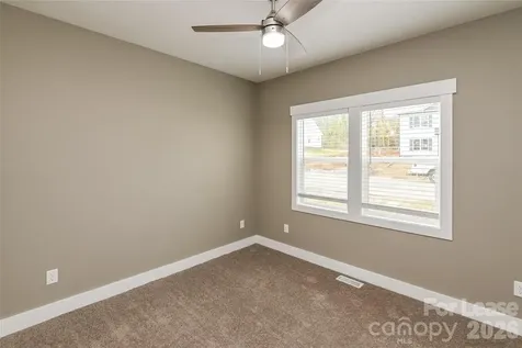 154 Mckinnon Avenue NE Concord NC 28025