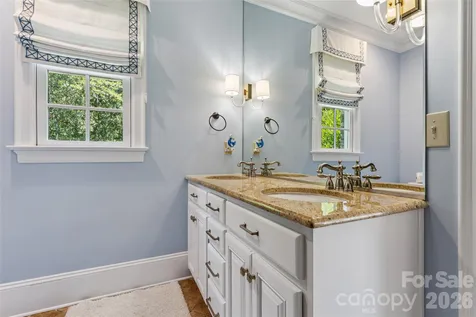 3637 Richwood Circle Kannapolis NC 28081