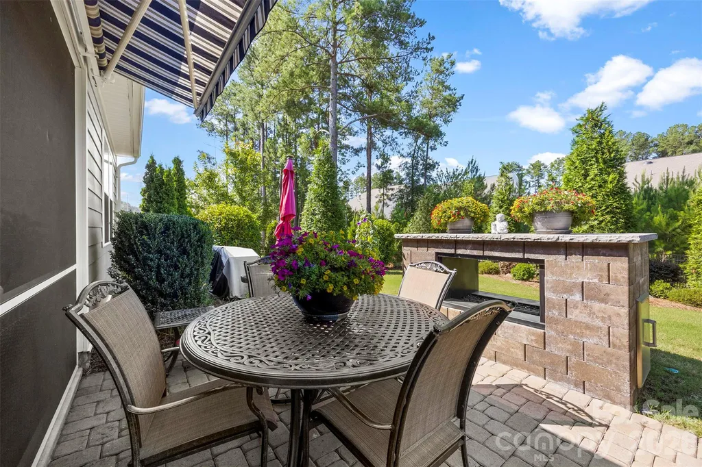 136 Picasso Trail Mount Holly NC 28120
