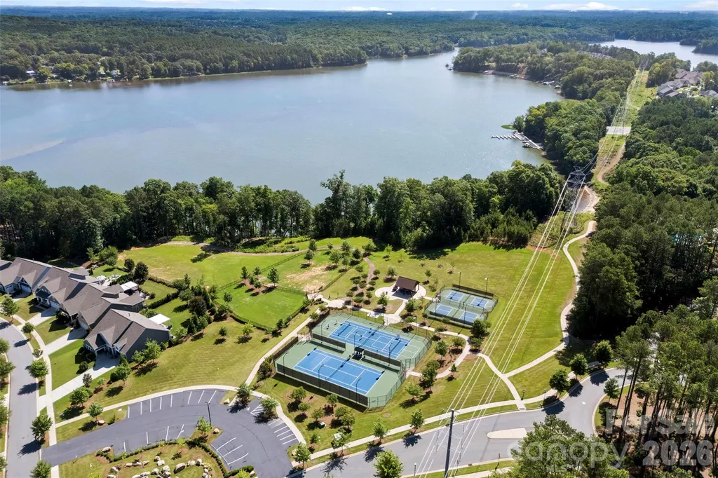 136 Picasso Trail Mount Holly NC 28120