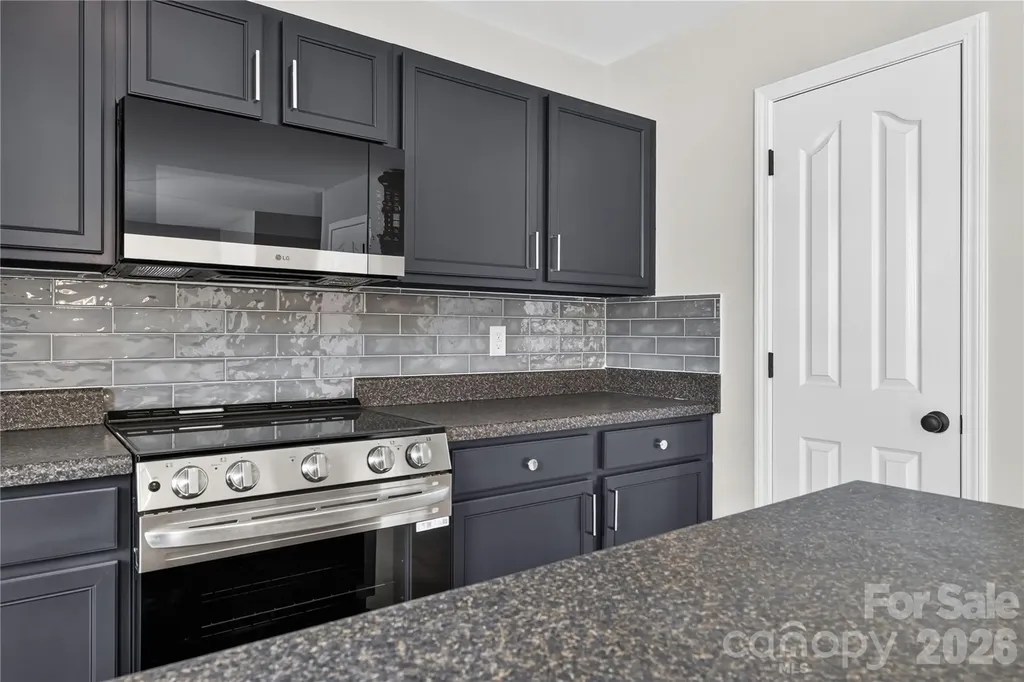 6029 Waterloo Drive Charlotte NC 28269