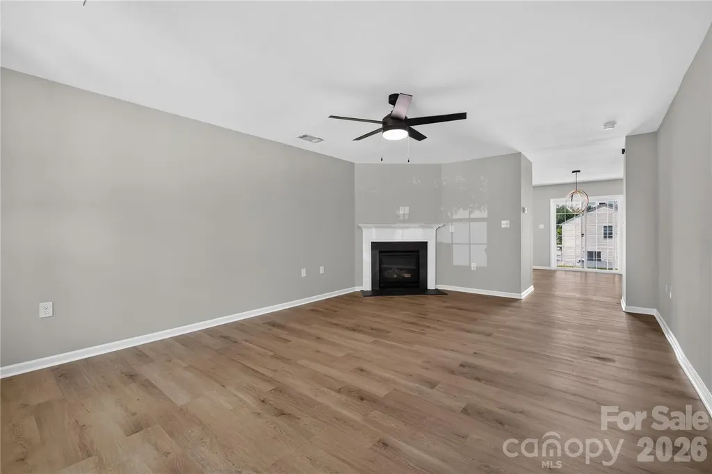 6029 Waterloo Drive Charlotte NC 28269