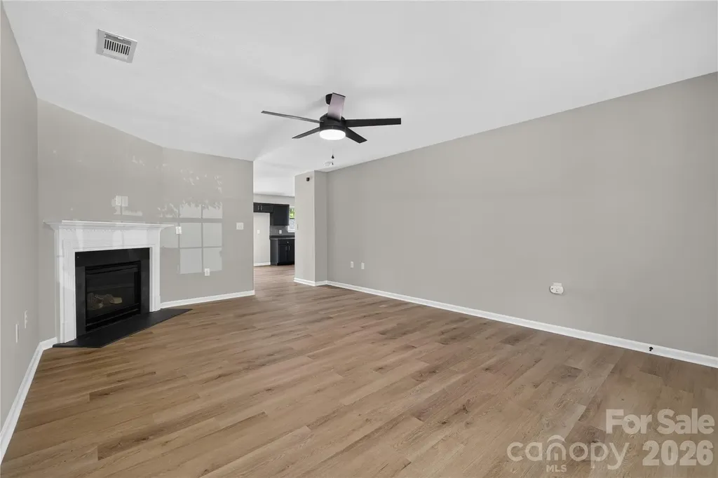 6029 Waterloo Drive Charlotte NC 28269